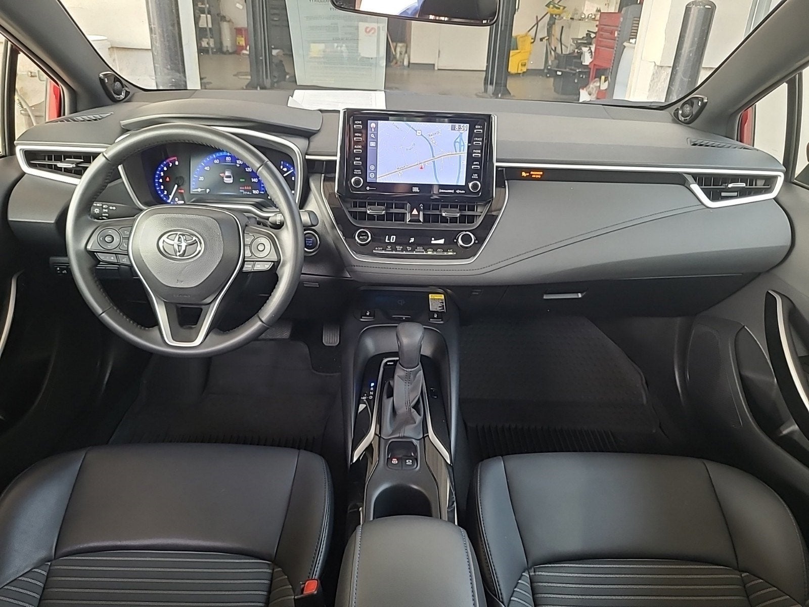 2022 Toyota Corolla XSE w/ Nav & Sunroof
